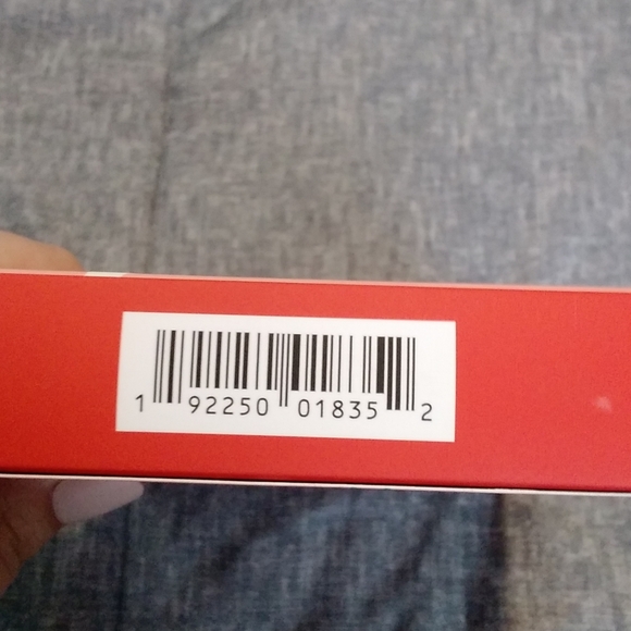 🆕️Colourpop Cherry Crush Hand Mirror - Picture 5 of 10